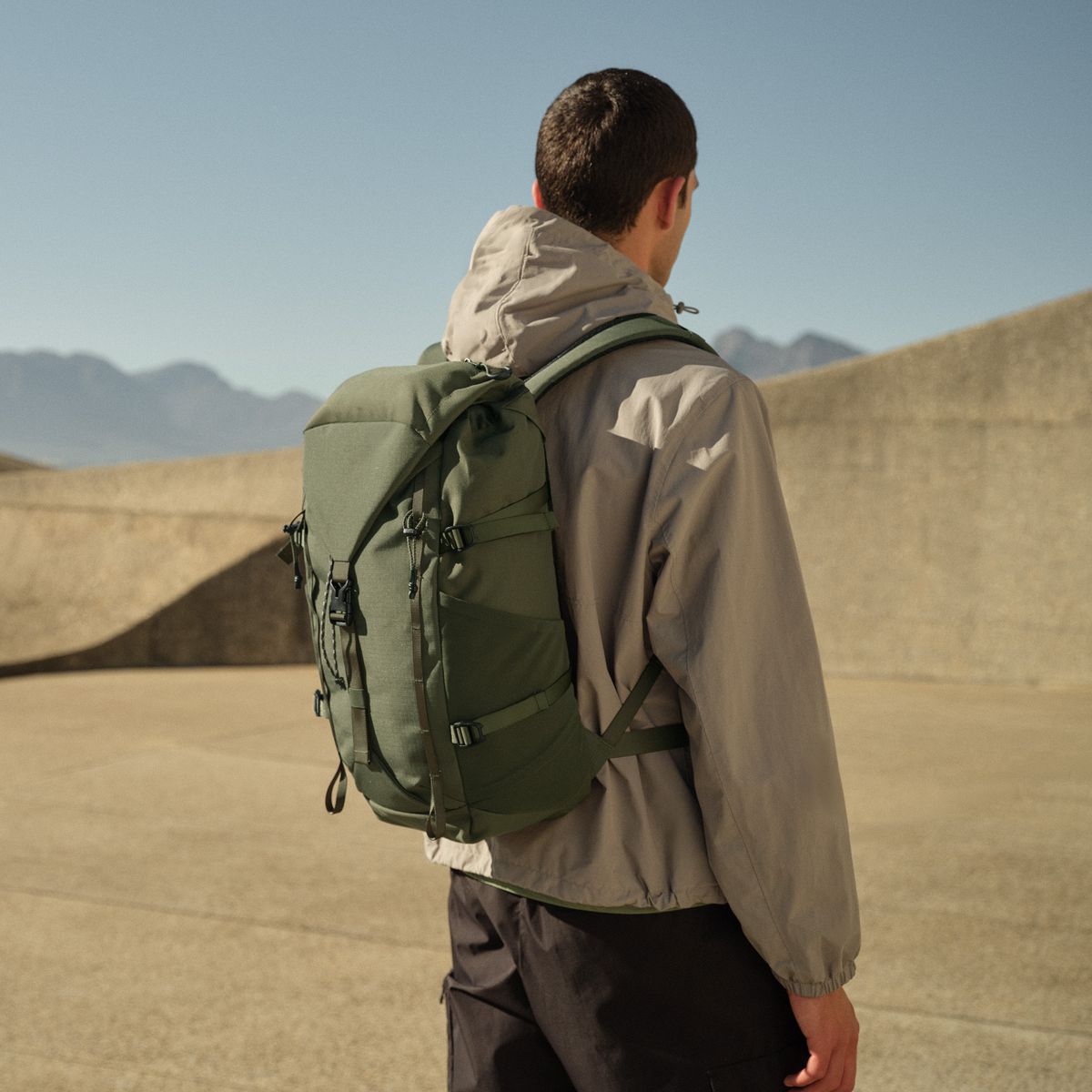 Active Outdoor 30 Litre Backpack Bild