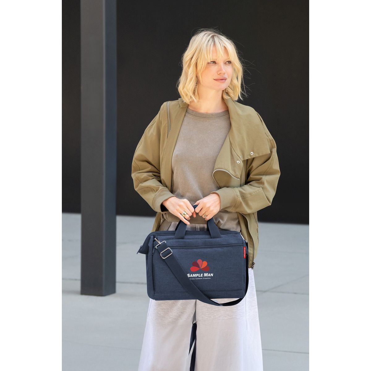 Reisenthel | allrounder S pocket - wie soll Ihr Logo wirken 1