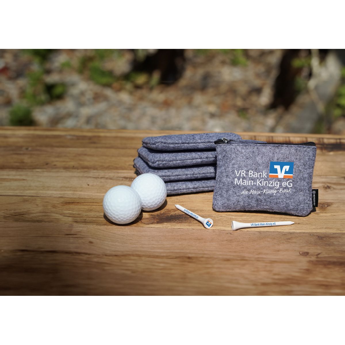 Filz-Zipper-Pouch-TeeSet